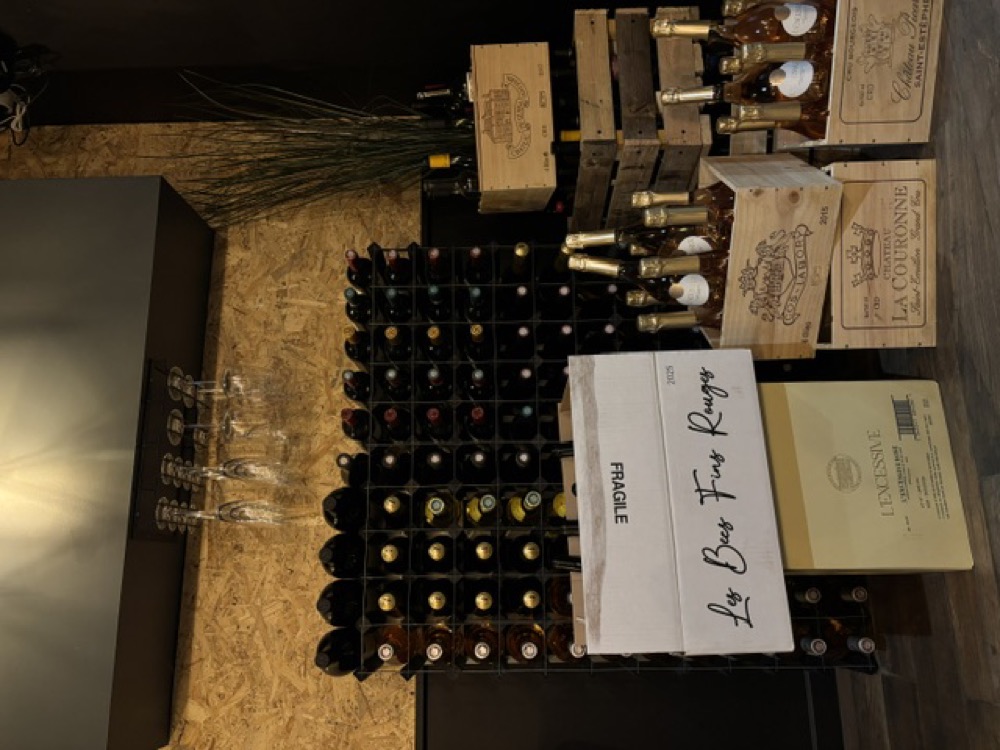 Cave à vins, caisses de grands crus, Le Comptoir Brut, Metz
